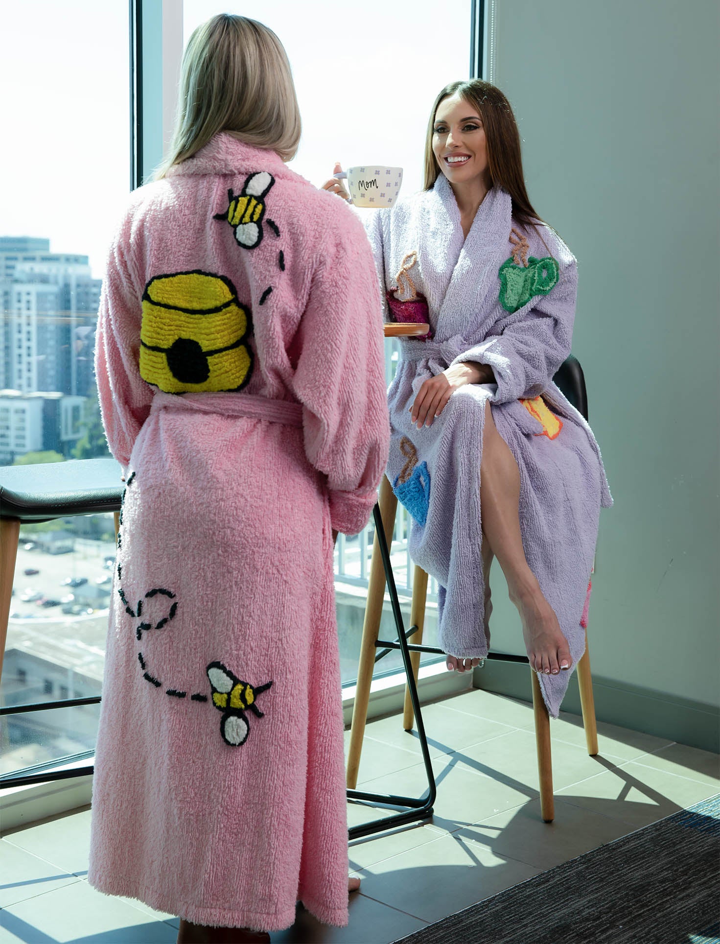 Don't Worry “Bee Happy” Chenille Bathrobe 2025
