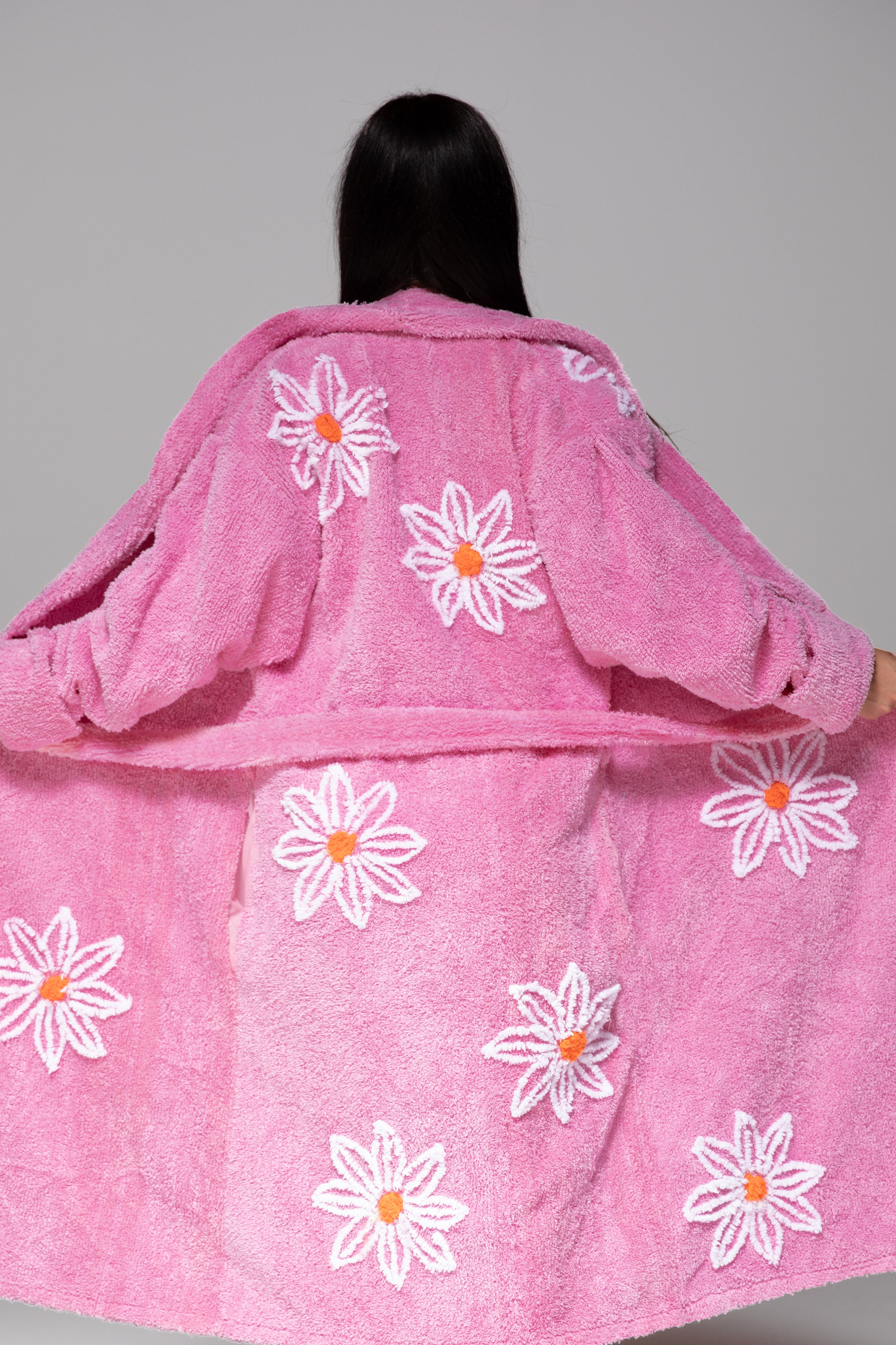 Falling Daisies Bathrobe