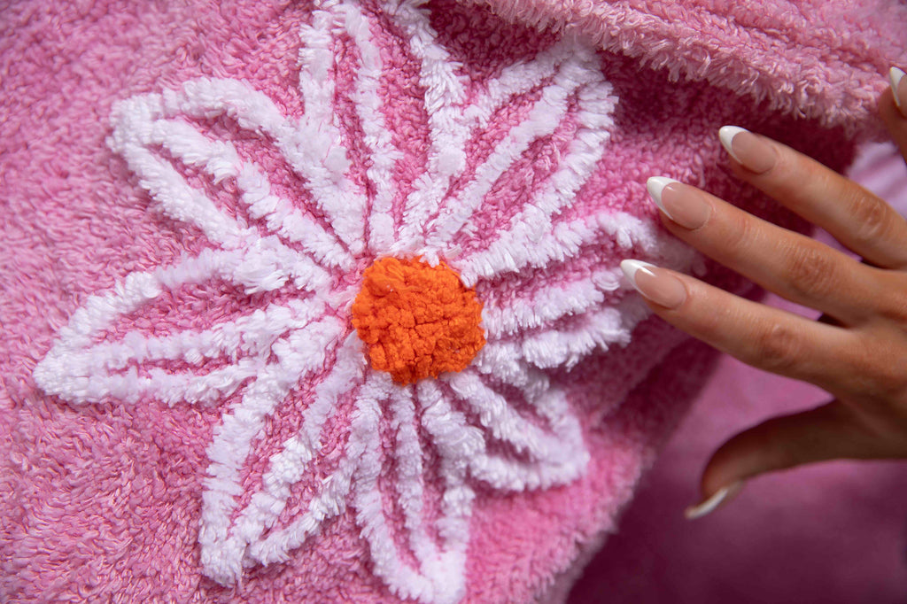 Falling Daisies Bathrobe